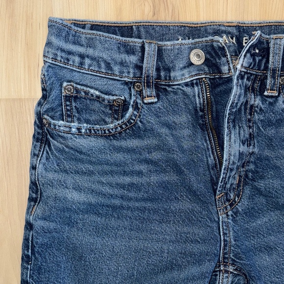 American Eagle Low Rise Baggy- Size 0 - Picture 6 of 10